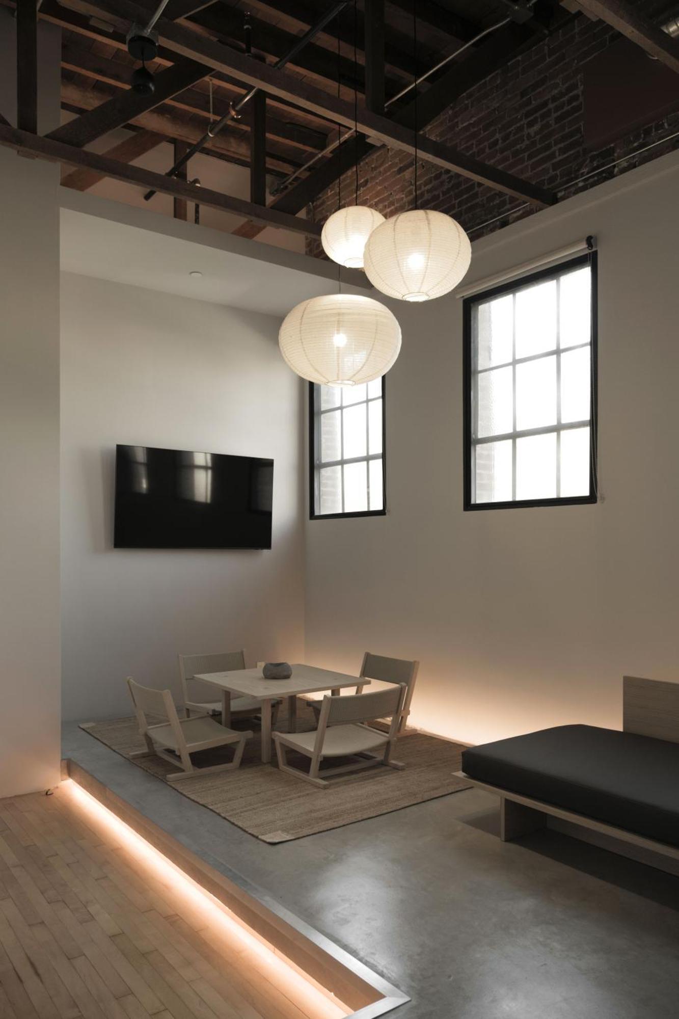 Kodo Hotel - Heart Of La Arts District ロサンゼルス エクステリア 写真