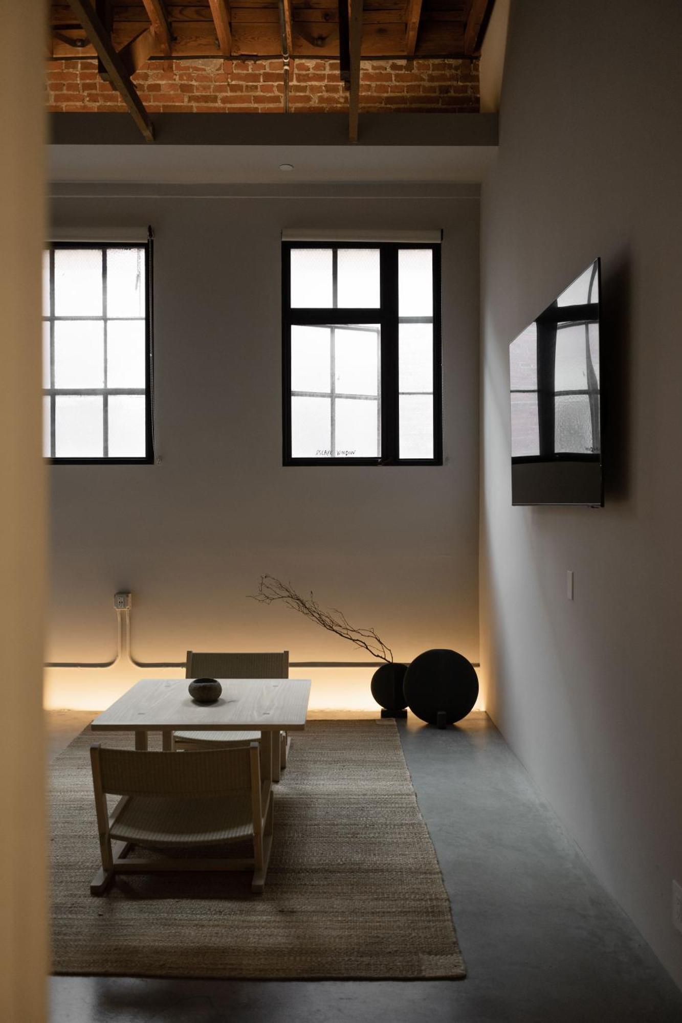 Kodo Hotel - Heart Of La Arts District ロサンゼルス エクステリア 写真