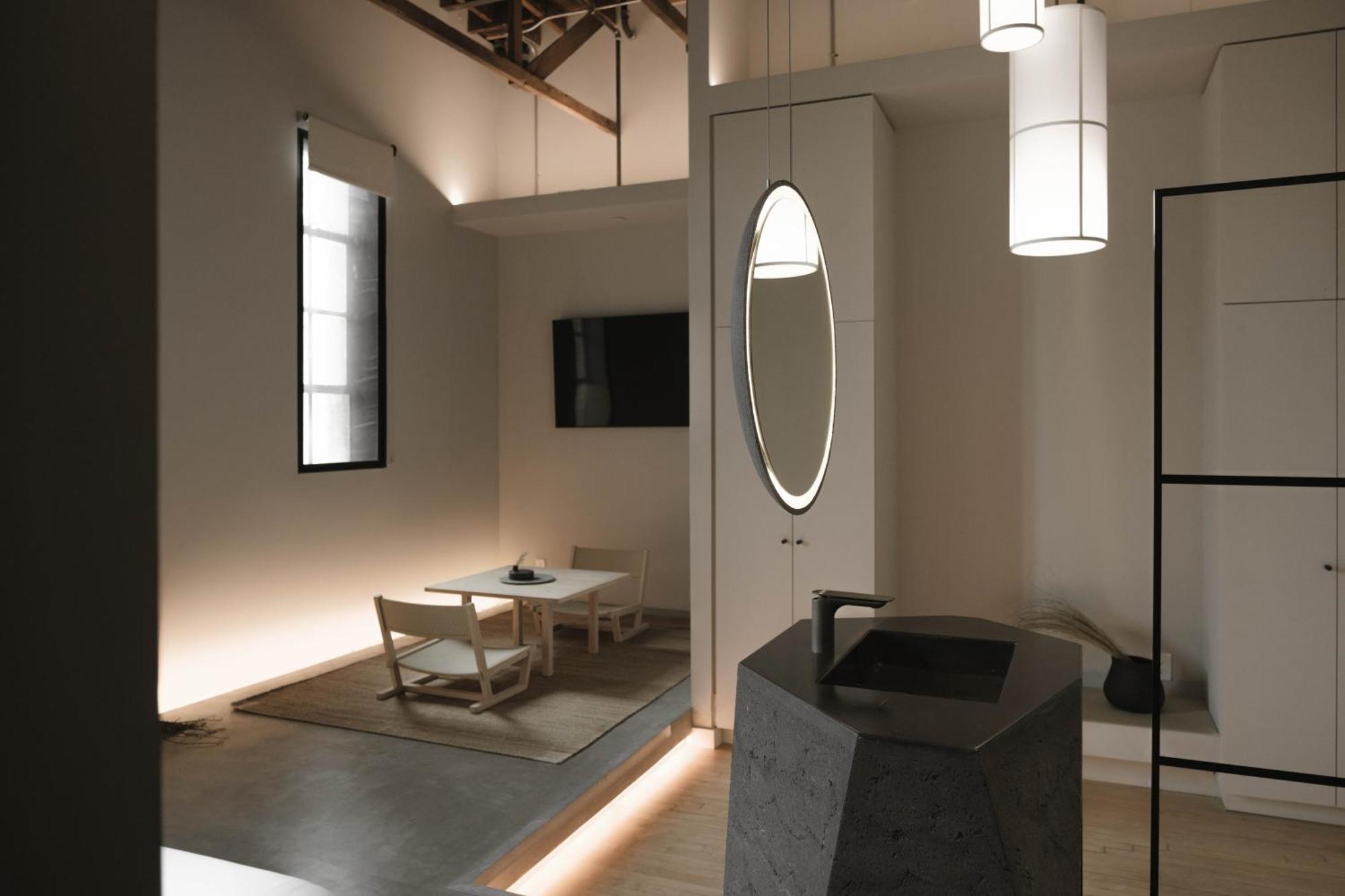 Kodo Hotel - Heart Of La Arts District ロサンゼルス エクステリア 写真